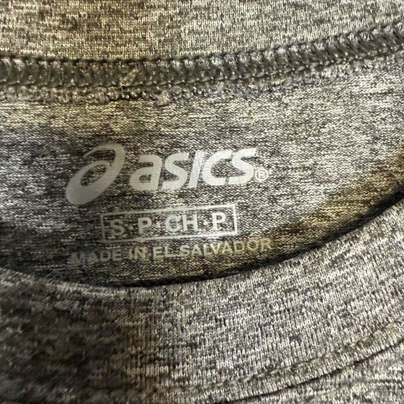 Brand New Asics Men's Size Small Everyday Grey Short Sleeve T-Shirt - Picture 3 of 7